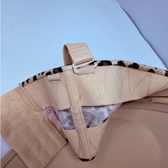 Cacique Intimates Leopard Print Bra Size 42F - Picture 6 of 7